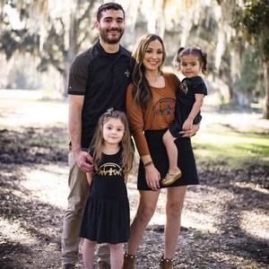 Meet your Posher, Adrianne